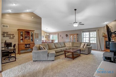 908 Tarra Oaks Dr, Findlay, OH 45840 - photo 7