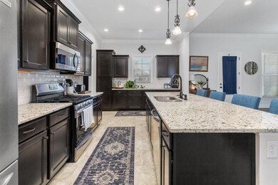 738 Lionel Ln, Lake Charles, LA 70605 - photo 5