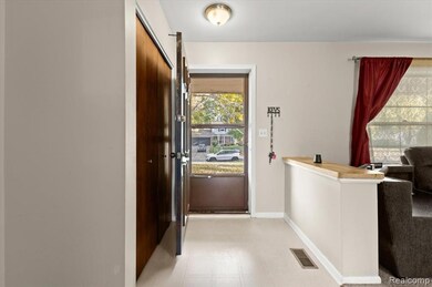 5340 N Georgetown Rd, Grand Blanc, MI 48439 - photo 6