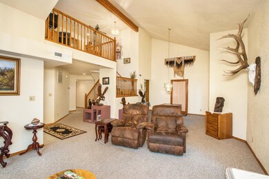 04_Living Room3