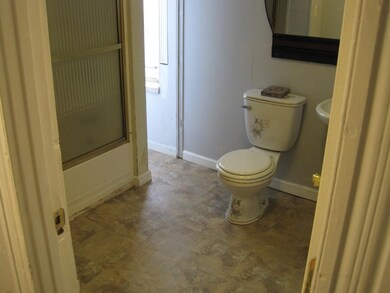 3 Mckinley Rd, Worcester, MA 01605 - photo 5