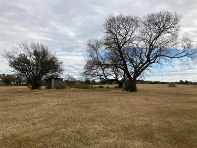 2186 Keefer Rd, Pottsboro, TX 75076 - photo 2