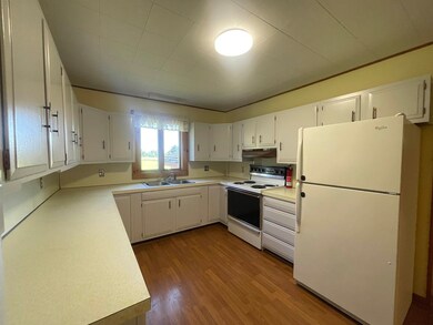 167 Champlain St, Swanton, VT 05488 - photo 6