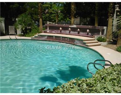 Swimming Pool/Hot Tub/Sauna.