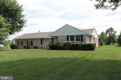 2221 N Main St, Quakertown, PA 18951 - photo 2