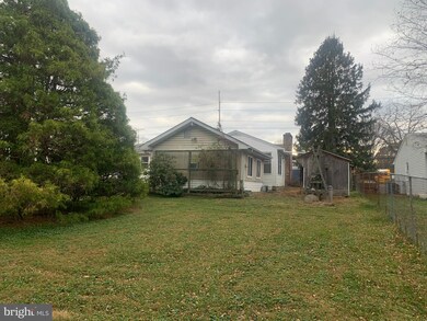 22501 Frederick Rd, Clarksburg, MD 20871 - photo 4