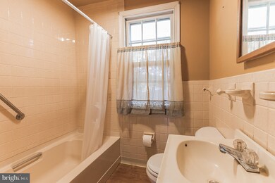 2550 Radcliffe Ave, Abington, PA 19001 - photo 7