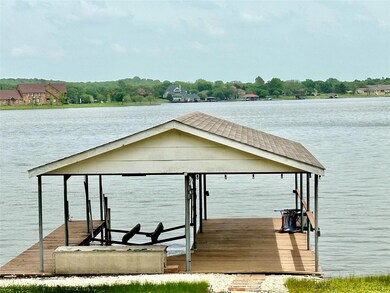 1105 Kiowa Dr W, Gainesville, TX 76240 - photo 7