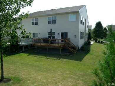 6821 Hunt Dr, Macungie, PA 18062 - photo 3