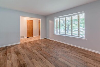 5301 Bello Vista Dr, Sherman, TX 75090 - photo 6