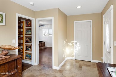 004_Foyer