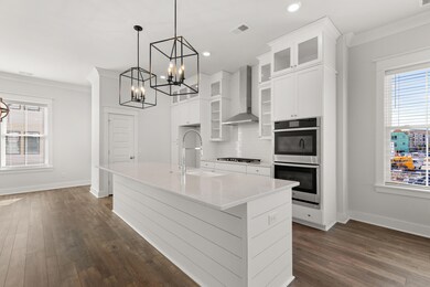 1610FlorentiaStreet-KeenEyeMarketing-010