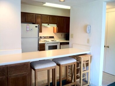 302 breakfast nook