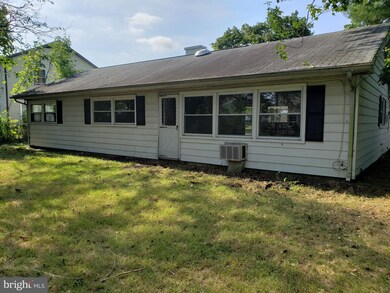 55 Buttercup Ln, Willingboro, NJ 08046 - photo 4