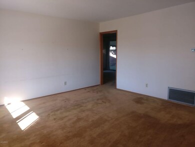LIving Room2
