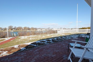 107 Falmouth Heights Rd, Falmouth, MA 02540 - photo 5