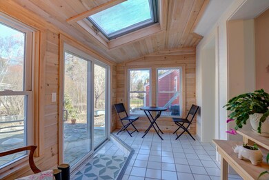 15 North St, Saco, ME 04072 - photo 4