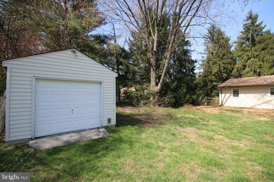 4450 Bartholow Rd, Sykesville, MD 21784 - photo 7