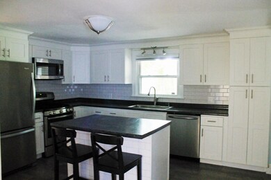 03 - Kitchen-1