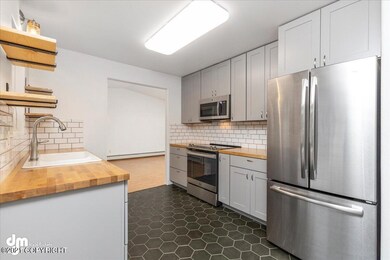 06-Kitchen 20210712-DW-2899