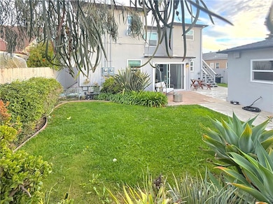 61 Bennett Ave, Long Beach, CA 90803 - photo 2