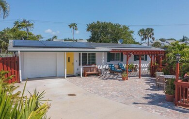 324 Harbor Dr, Cape Canaveral, FL 32920 - photo 4