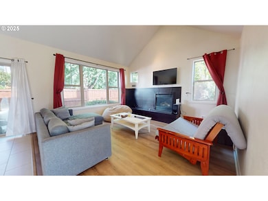 375 Mia Ln, Eugene, OR 97401 - photo 4