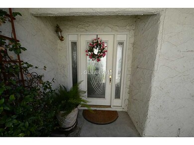 3681 Meadowcrest Dr, Las Vegas, NV 89121 - photo 6