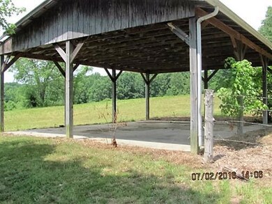 120 Big Beech Ln, Tennessee Ridge, TN 37178 - photo 7