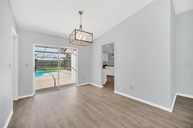 7978 Wellsmere Cir, Orlando, FL 32835 - photo 5