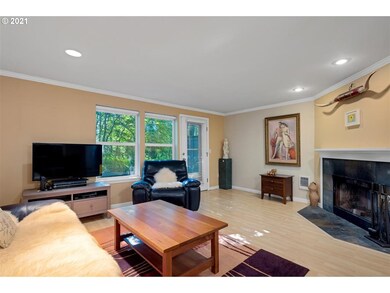 3950 Carman Dr unit 3950, Lake Oswego, OR 97035 - photo 4