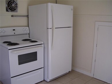 2042 Hanover Ave unit 2Rear, Allentown, PA 18109 - photo 6