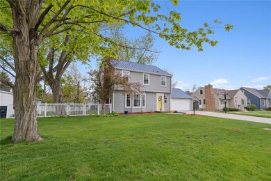 2639 5th Ave SE, Cedar Rapids, IA 52403 - photo 2