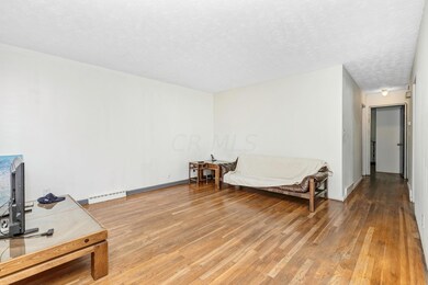 1-LivingRoom