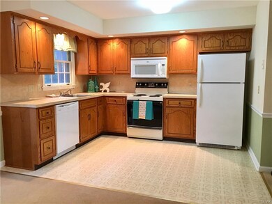 1514 Ravena St unit E, Bethlehem, PA 18015 - photo 4