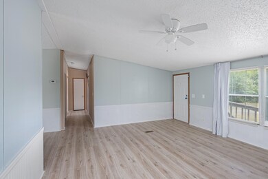 303 Spring Valley Dr, Byron, GA 31008 - photo 3