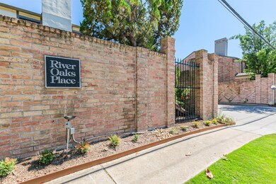 1201 Mcduffie St unit 214, Houston, TX 77019 - photo 2