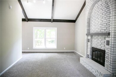 1512 NW B St, Blue Springs, MO 64015 - photo 7