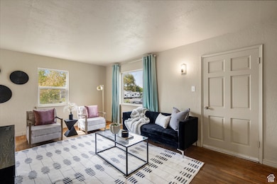 189 E Ross Dr S, Clearfield, UT 84015 - photo 4