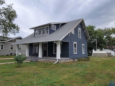 312 Elm St, Correctionville, IA 51016 - photo 3