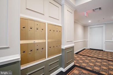 1320 N Wayne St unit 404, Arlington, VA 22201 - photo 5