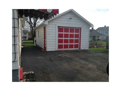 Parking Lot/Garage.