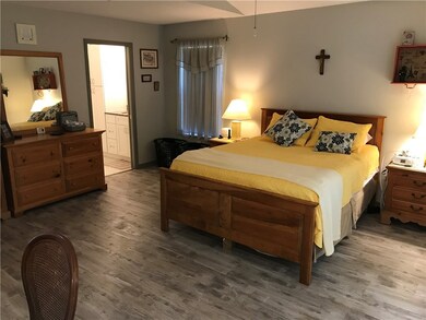 Owner’s quarters...  complete with full bath, his