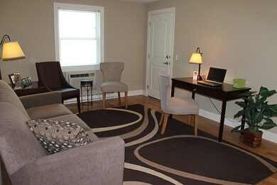 108 Circle Rd unit 4, Manchester, NH 03103 - photo 7