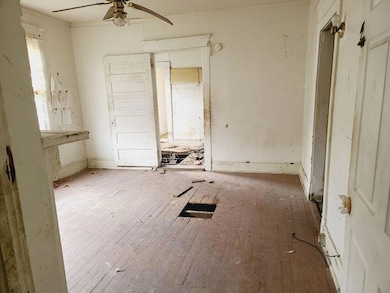 inside 4