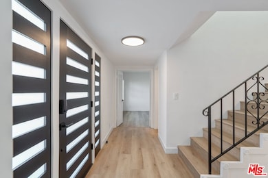 15974 Tobin Way, Sherman Oaks, CA 91403 - photo 5