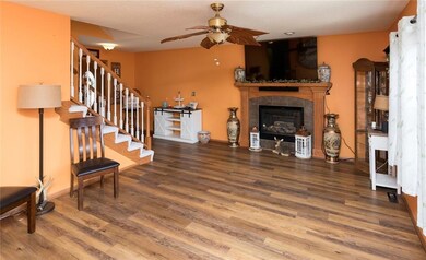 3113 E Highview Dr, Des Moines, IA 50320 - photo 4