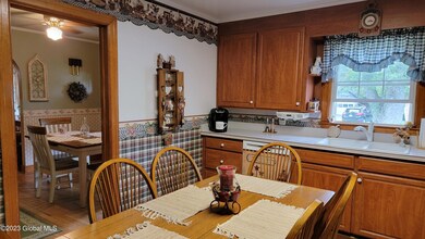 384 W Maple St, Corinth, NY 12822 - photo 6