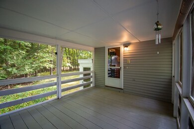 40 Woodridge Rd, Durham, NH 03824 - photo 3