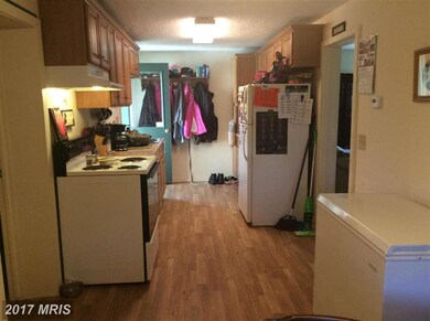 654 Turkey Knob Rd, Quicksburg, VA 22847 - photo 3